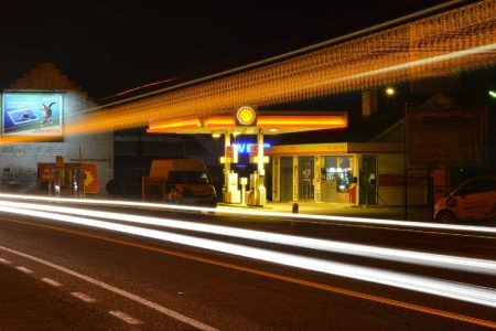 Streit um E-Fuels: Schadet die Einigung zum Verbrenner-Verbot dem Klima?