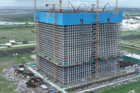 Langzeit-Energiespeicher: Energy Vault schließt GESS in China ans Netz an