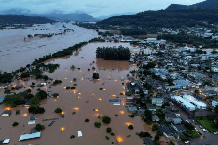 Klimaerwärmung: IPCC-Forscher erwarten 2,5 Grad wärmere Welt bis 2100