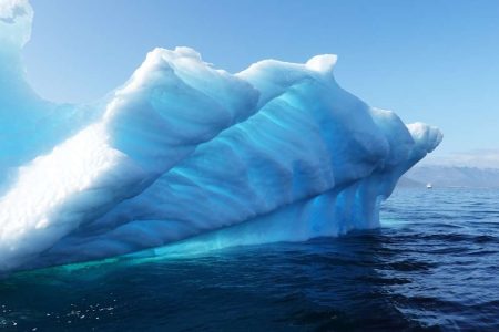 Das grönländische Eisschild steht kurz vor Klima-Kipppunkt