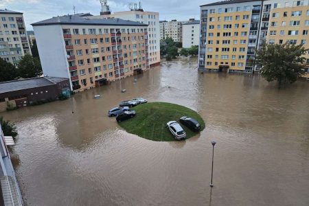 Hochwasser als Weckruf: Extremwetter zwingt Menschen in die Knie, Politik schaut weg