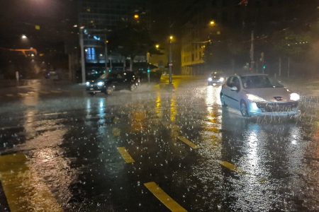 Hochwasser & Gerichtsurteil: Finanziert die Ampel mehr Klimaschutz mit der Rasenmäher-Methode?