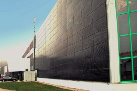 Mayer Gruppe produziert Gartenbaumaschinen mit erneuerbarem Strom