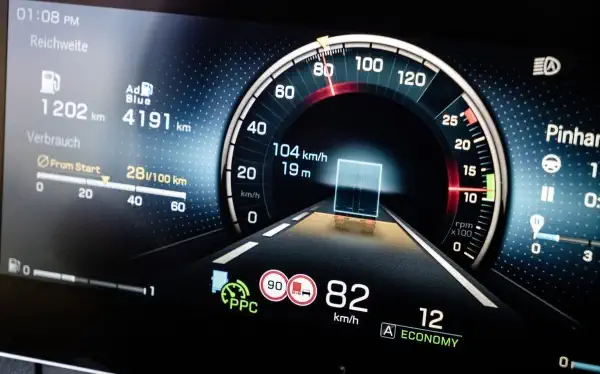 Mercedes Digitales Cockpit