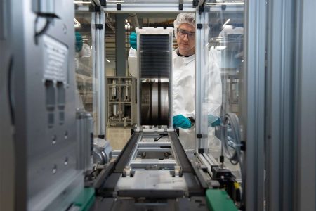 Solar 2024: Wie Heliatek, Oxford PV oder Sunmaxx den Solarboom verstärken