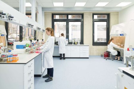Bluu Seafood eröffnet Europas erste Pilotanlage für kultivierten Fisch