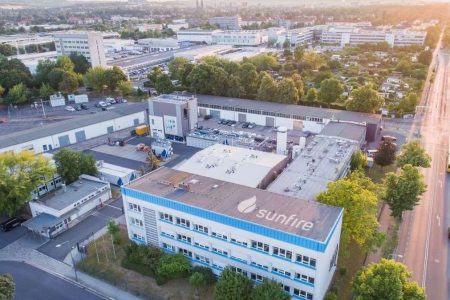 Industrielle Elektrolyseure: Sunfire sichert sich 500 Millionen Euro Wachstumskapital
